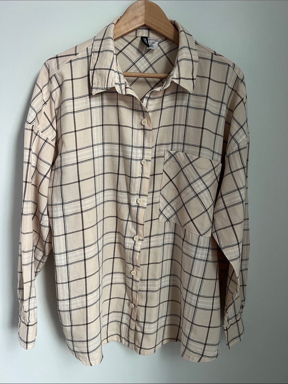 Divided | 100% Cotton Women’s Beige Plaid Long-Sleeve Button-Down Shirt Size M